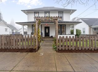 214 S Molalla Ave, Molalla, OR