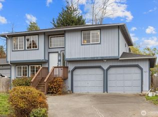 7671 275th St NW, Stanwood, WA