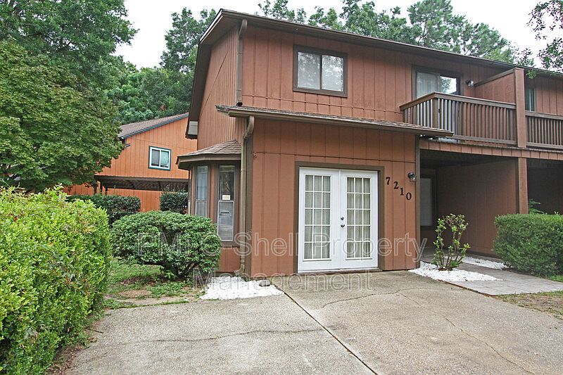 1st image of 7210 Dogwood Terrace Dr #B