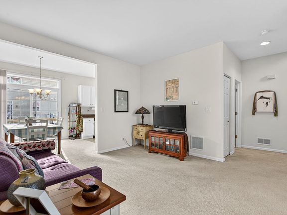 3rd image of 4329 Timber Ridge Ct
