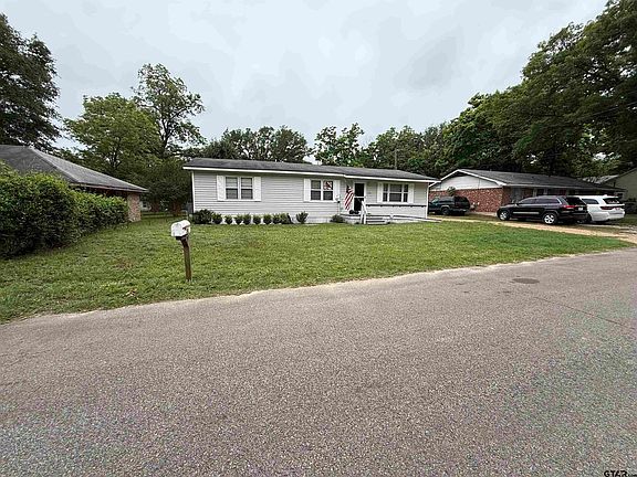 2nd image of 306 Floyd St