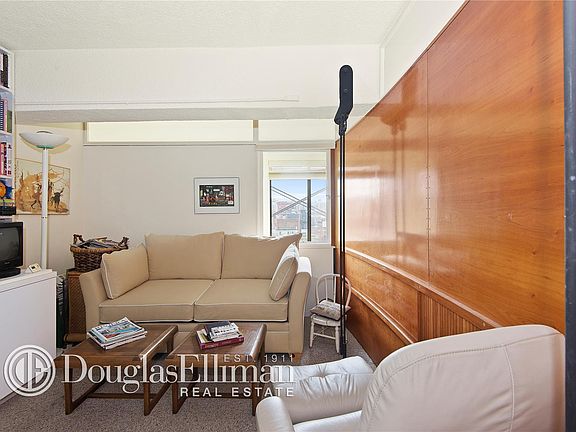 4th image of 421 Hudson St APT 503