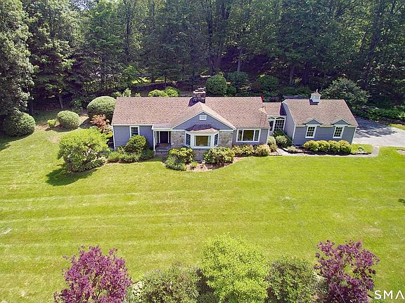 2nd image of 172 Gallows Hill Road