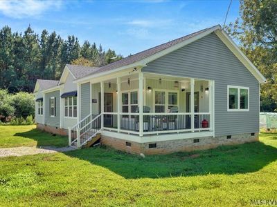 6679 Robinson Ferry Rd, White Plains, VA, 23893