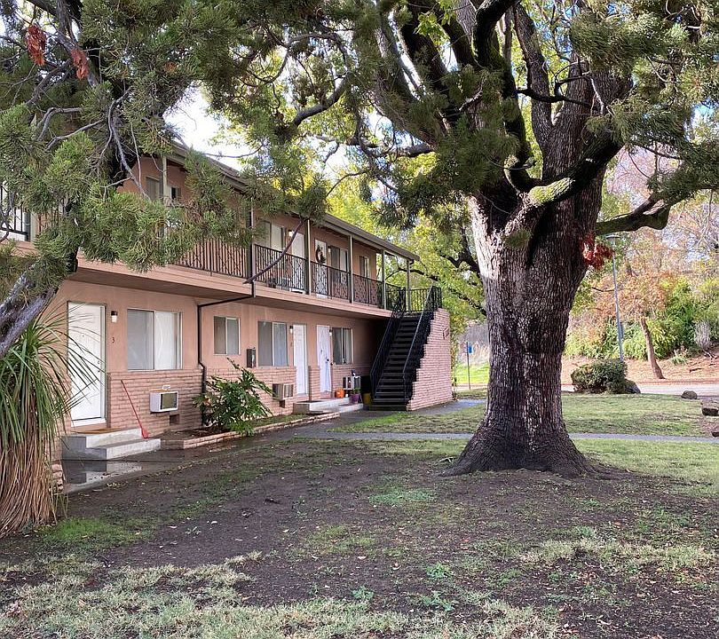 1st image of 1100 Weber Way APT 2
