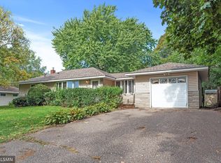 1497 Ripley Ave, Saint Paul, MN 55109