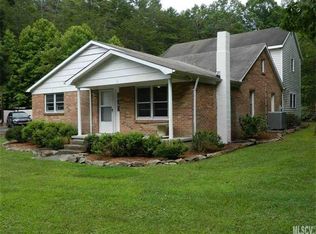2173 Lofty Pine Ln, Lenoir, NC 28645