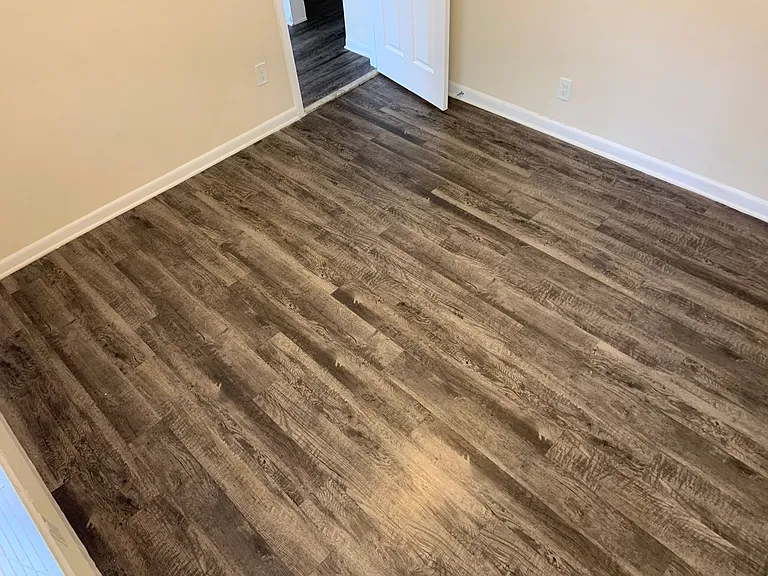 1030 N Victoria Park Rd — Photo 6