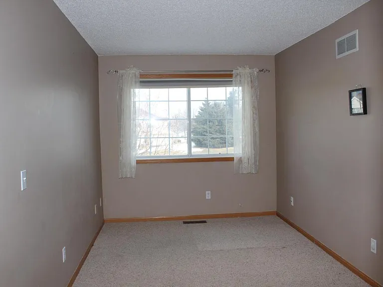 10950 Lexington Dr — Photo 22