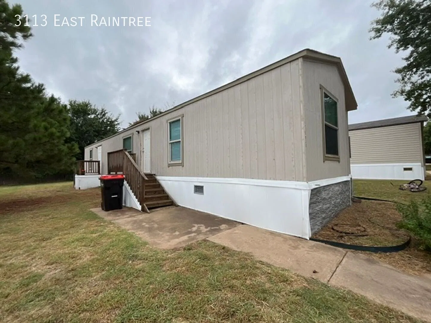 3 bed, 2.0 bath, $949 — Photo 3