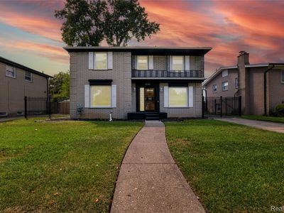 24561 Seneca St, Oak Park, MI, 48237