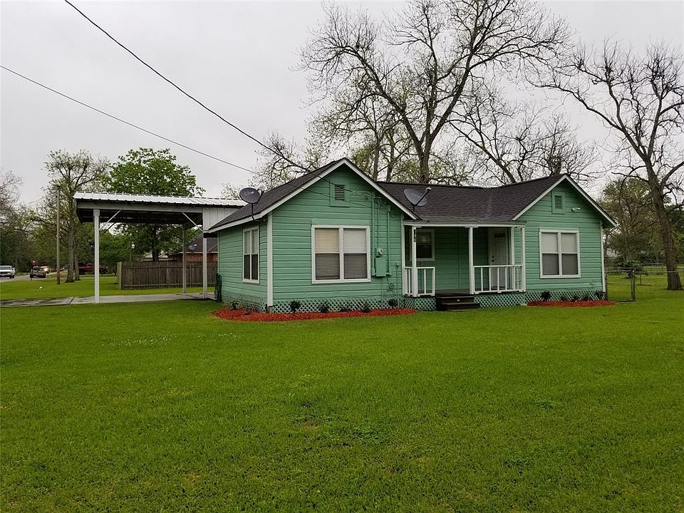 1st image of 308 W Velasco St