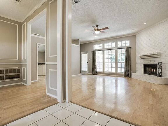 3rd image of 7020 Timberlane Dr