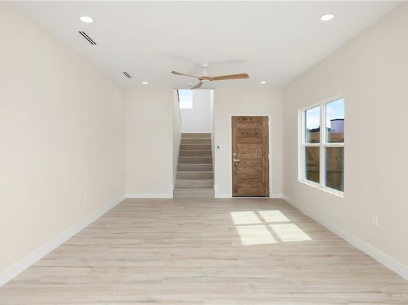 2709 Harmony St, Mission, TX 78574