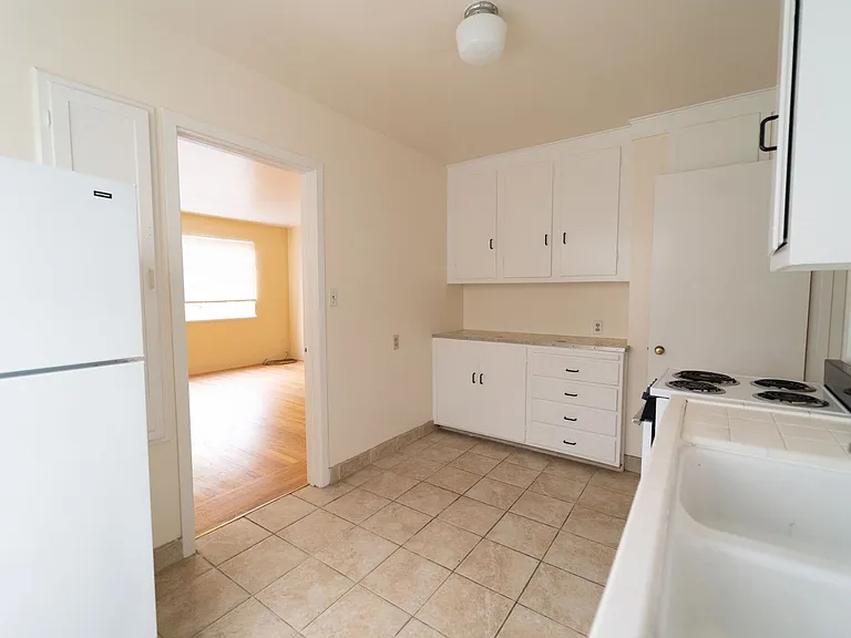 1820 Spruce St. — Photo 5