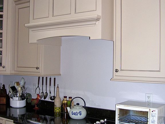 Custom  Cabinets