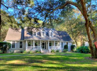 124 Butler Lake Dr, Saint Simons Island, GA 31522