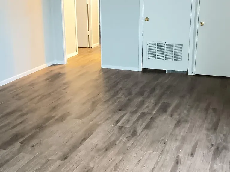 2265 E Dorothy Ln — Photo 18