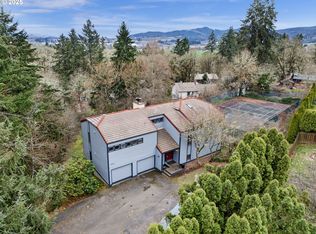 3245 Circle Crest Dr, Forest Grove, OR