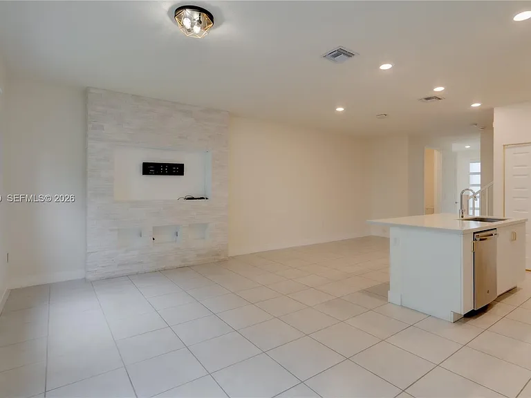 15826 NW 91st Ct #15826 — Photo 26