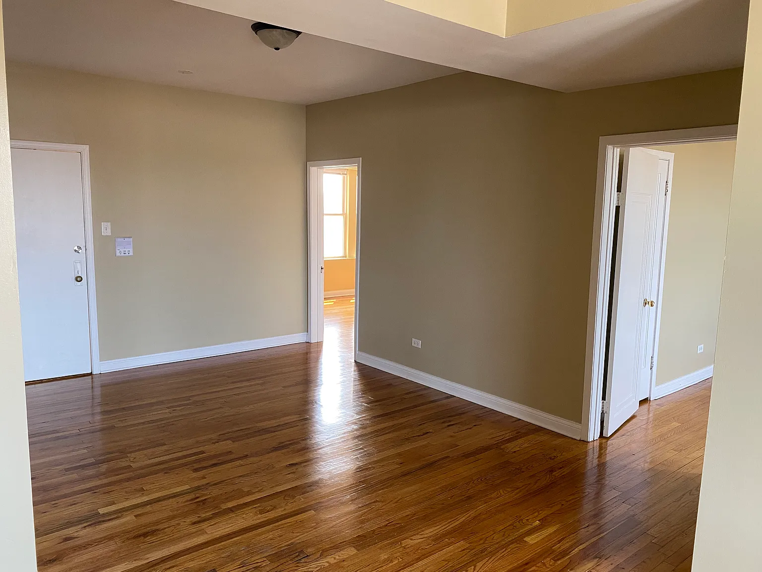 1548 N Parkside Avenue — Photo 4