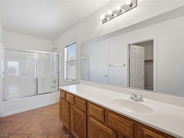 6316 Lorne Green Ave #101 — Photo 15