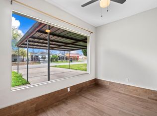 7511 Magnolia St, Houston, TX 77023