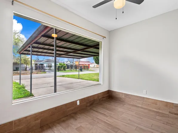 7511 Magnolia St, Houston, TX 77023