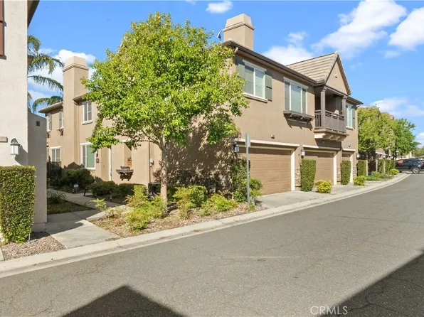 28369 Casselman Ln, Santa Clarita, CA 91350