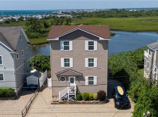 139 Saltaire Ave, Narragansett, RI 02882