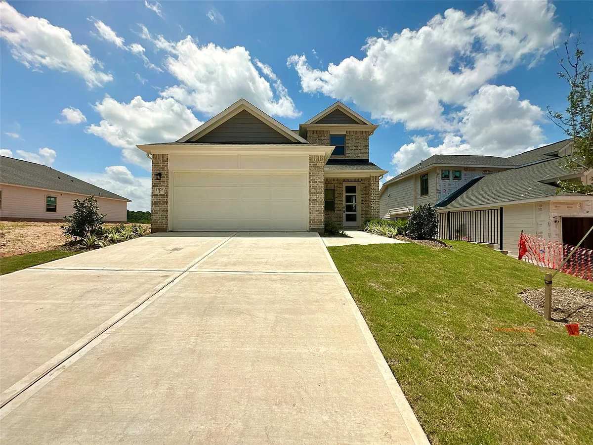 Building Photo - 12176 Ridge Top Dr