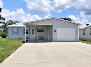 4044 Rockrose Ln, Zephyrhills, FL 33541