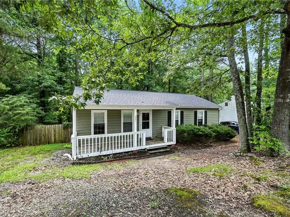 2901 S Ridge Rd, Midlothian, VA 23112