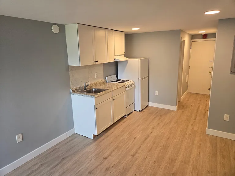 532 Miller Ave #23 — Photo 1
