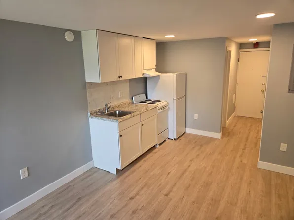 532 Miller Ave #23, Trenton, NJ 08610