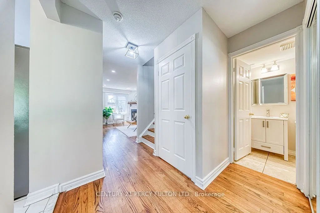3 bed, $4,500 — Photo 4