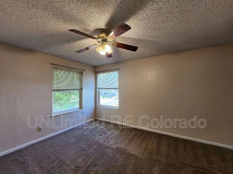 10833 W Patterson Pl — Photo 10