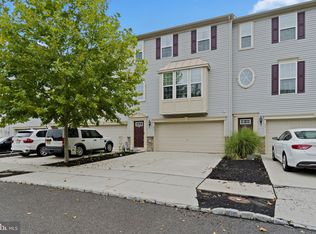 35 Wallace Rd, Mount Holly, NJ 08060