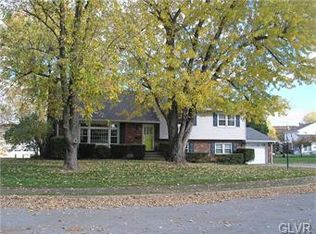 252 Iroquois St, Emmaus, PA 18049