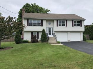 23 Ricard St, Seekonk, MA 02771