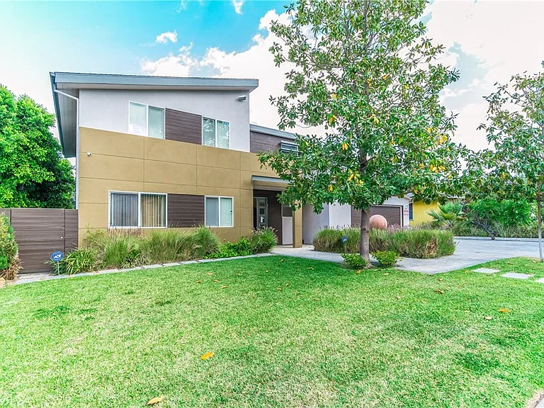 5512 Leghorn Ave — Photo 8