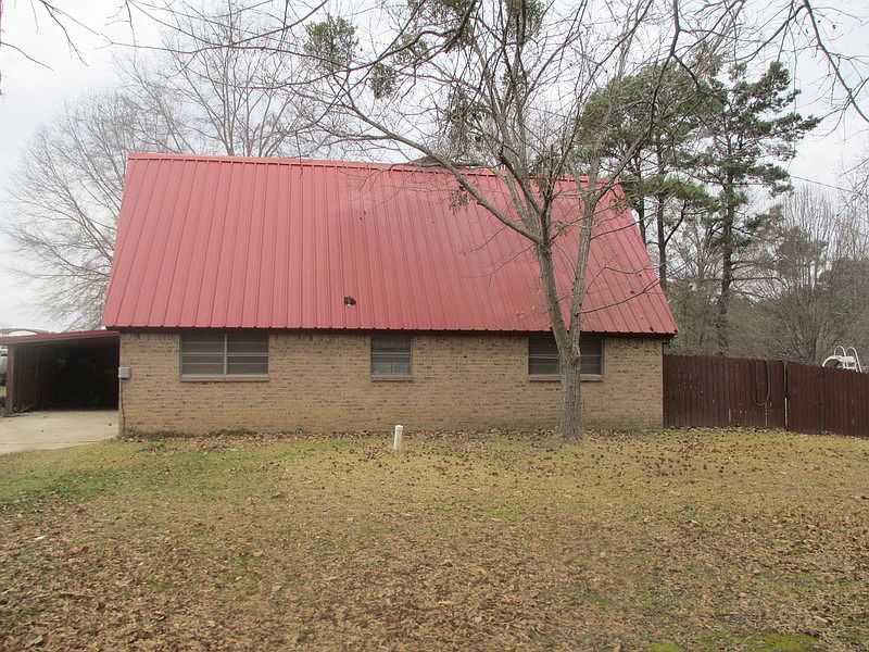 1st image of 739 Old Farm Road 134