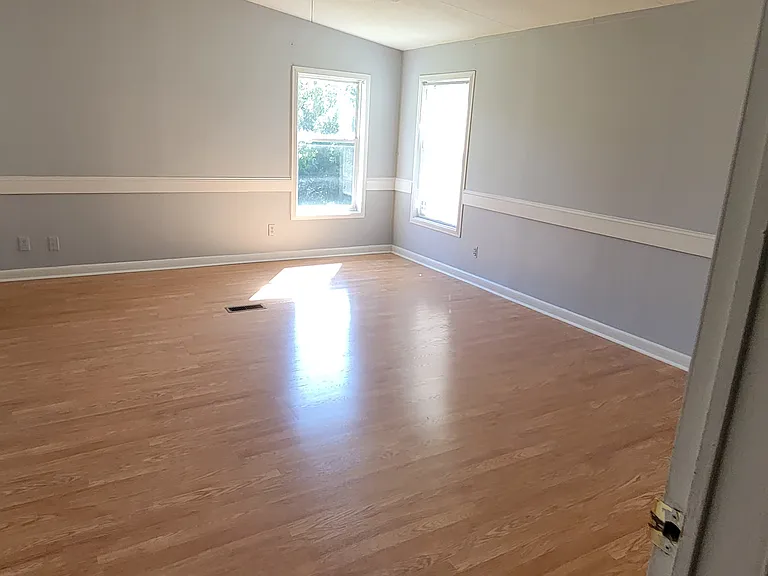 101 Wilbur Ln — Photo 15