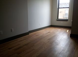 1736 Norman St, Flushing, NY 11385