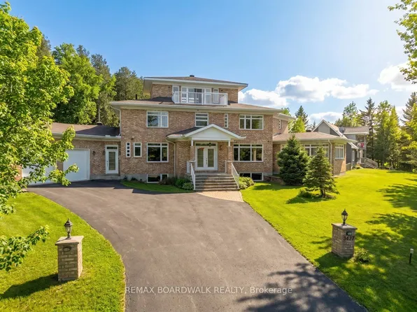 3437 Baskins Beach Rd, Ottawa, ON K0A 1T0