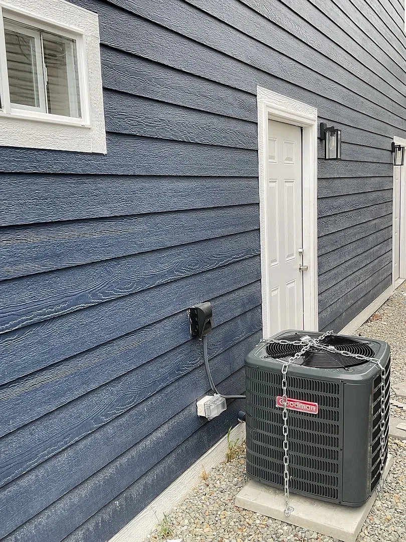 3BBR/1.5 Bath New Build Townhome — Photo 4