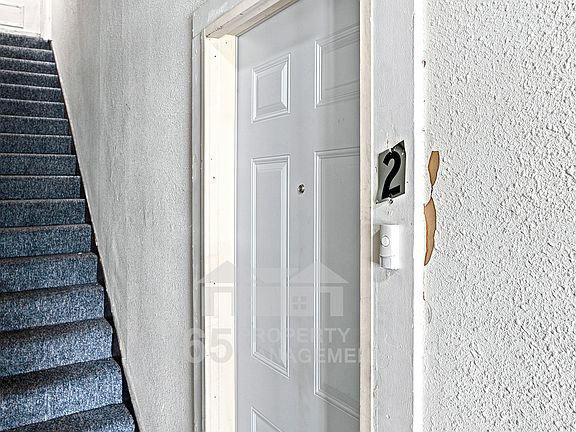 2nd image of 603 S Main St APT 2