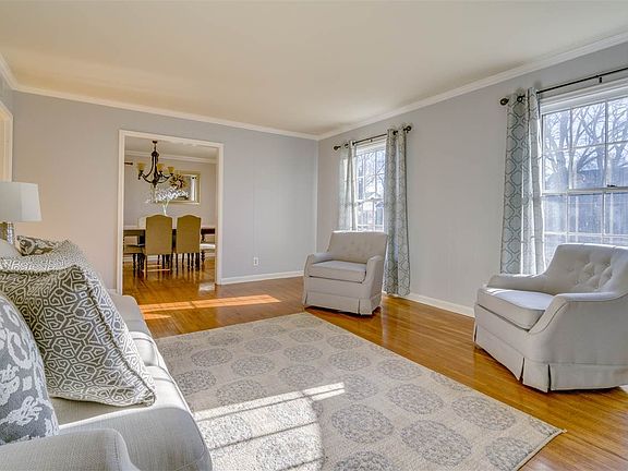 5th image of 4468 Cherrydale Ave