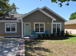 21327 Hilltop Ave, Panama City Beach, FL 32413