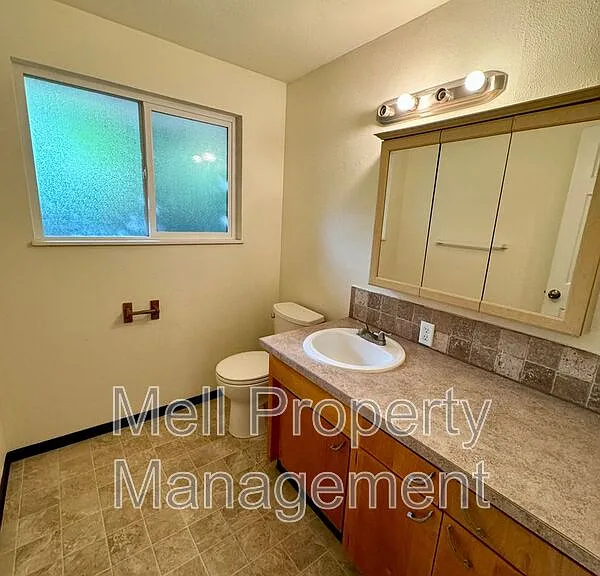7016 Husky Way SE — Photo 10